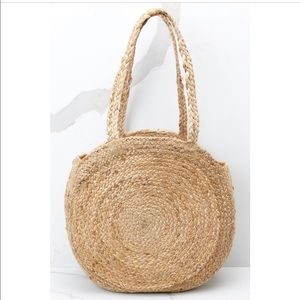 LARGE Round woven bag!